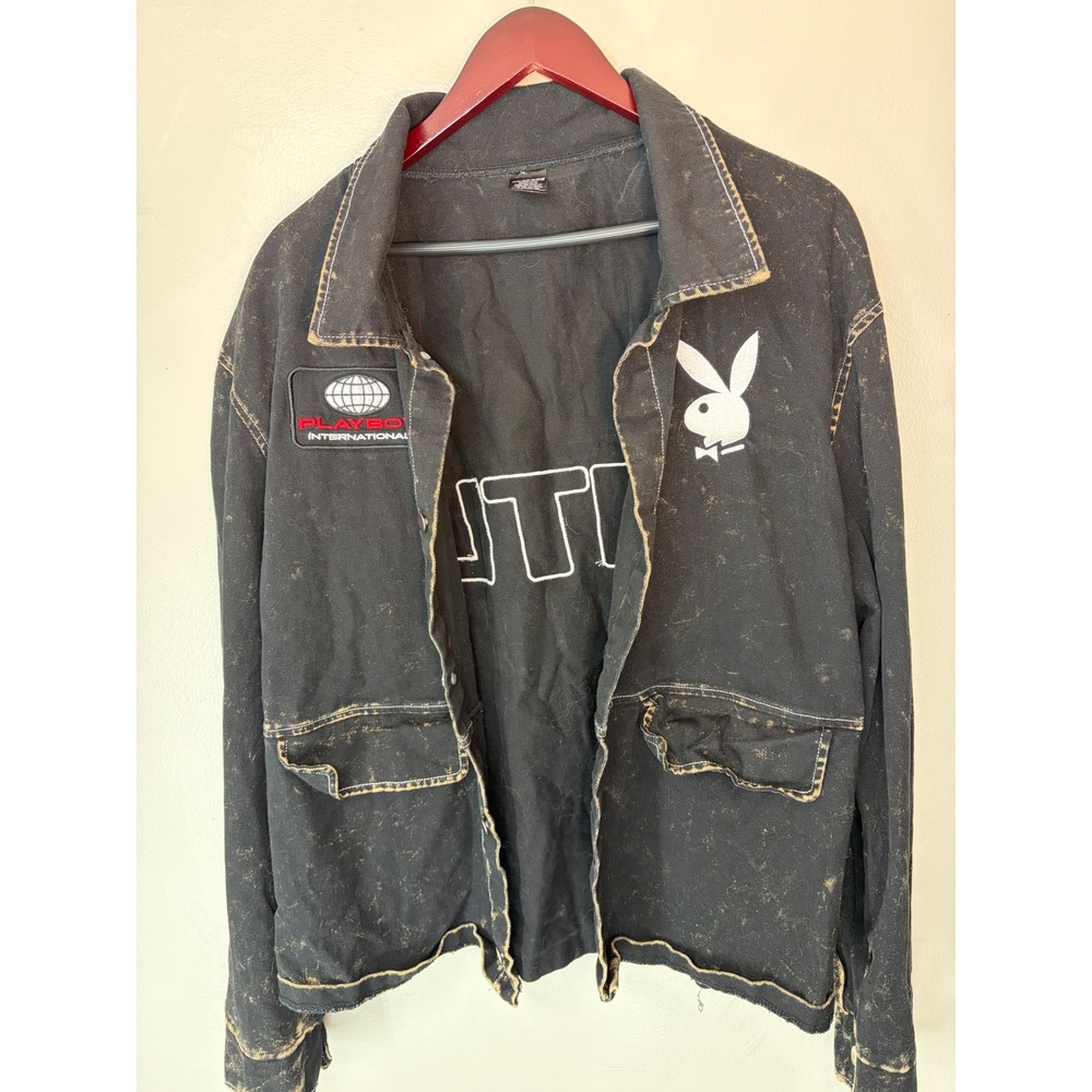 Playboy International Acid Wash Denim Jacket Black Red White Mens Large
